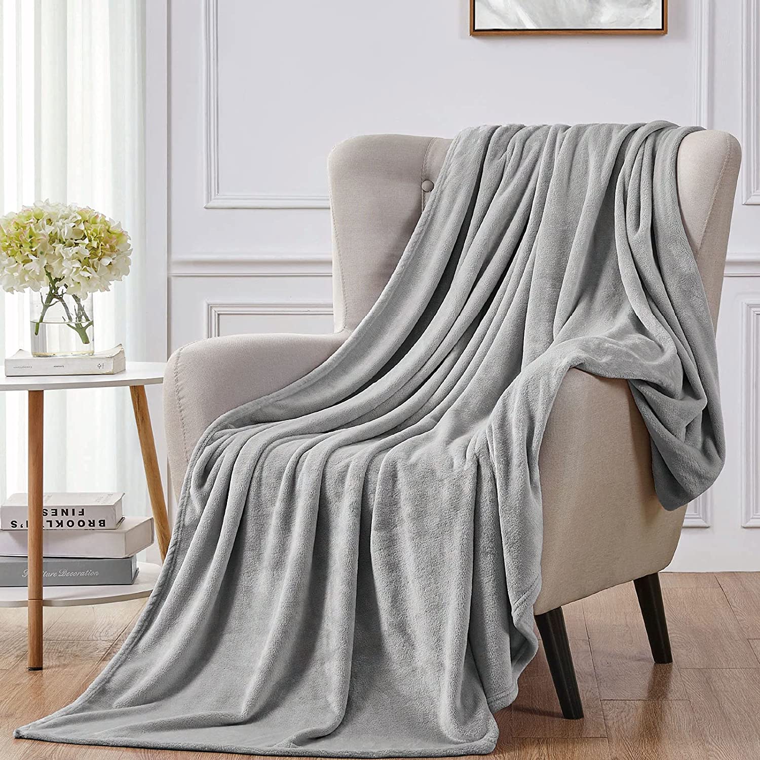 Fleece blanket, Fleece throw blanket, fluffy blanket, warm blanket, soft blanket,sofa fleece throw, sofa blankets , light grey blankets, double size